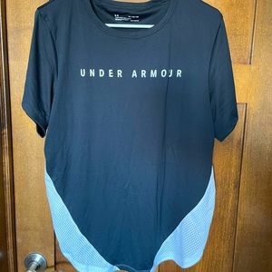 Under Armour Shirt - Size XL - Black/White